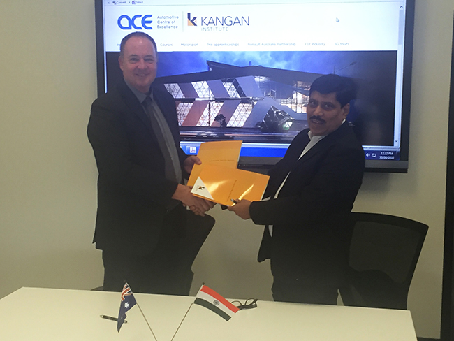 Kangan Institute CEO Trevor Schwenke and i-ACE CEO M.M Singh